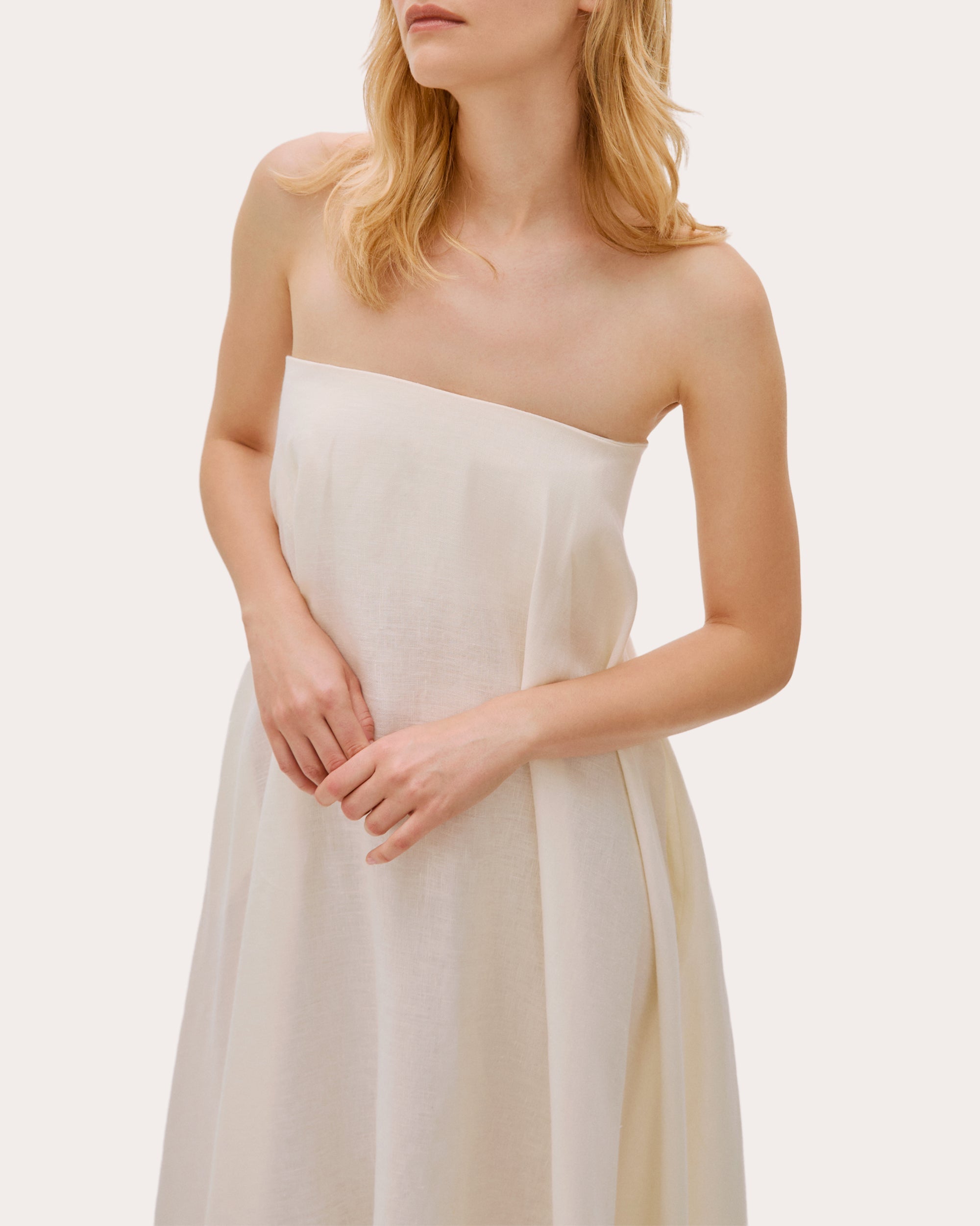 Venice Strapless Linen Maxi Dress