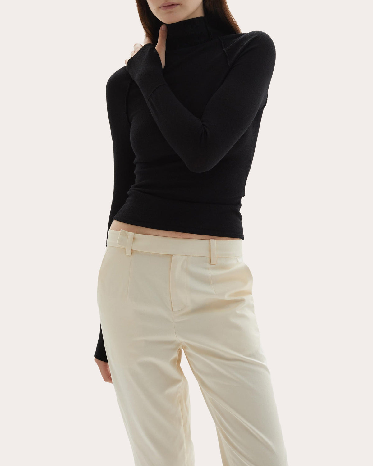Sara Cotton Mid-Rise Capri Pants