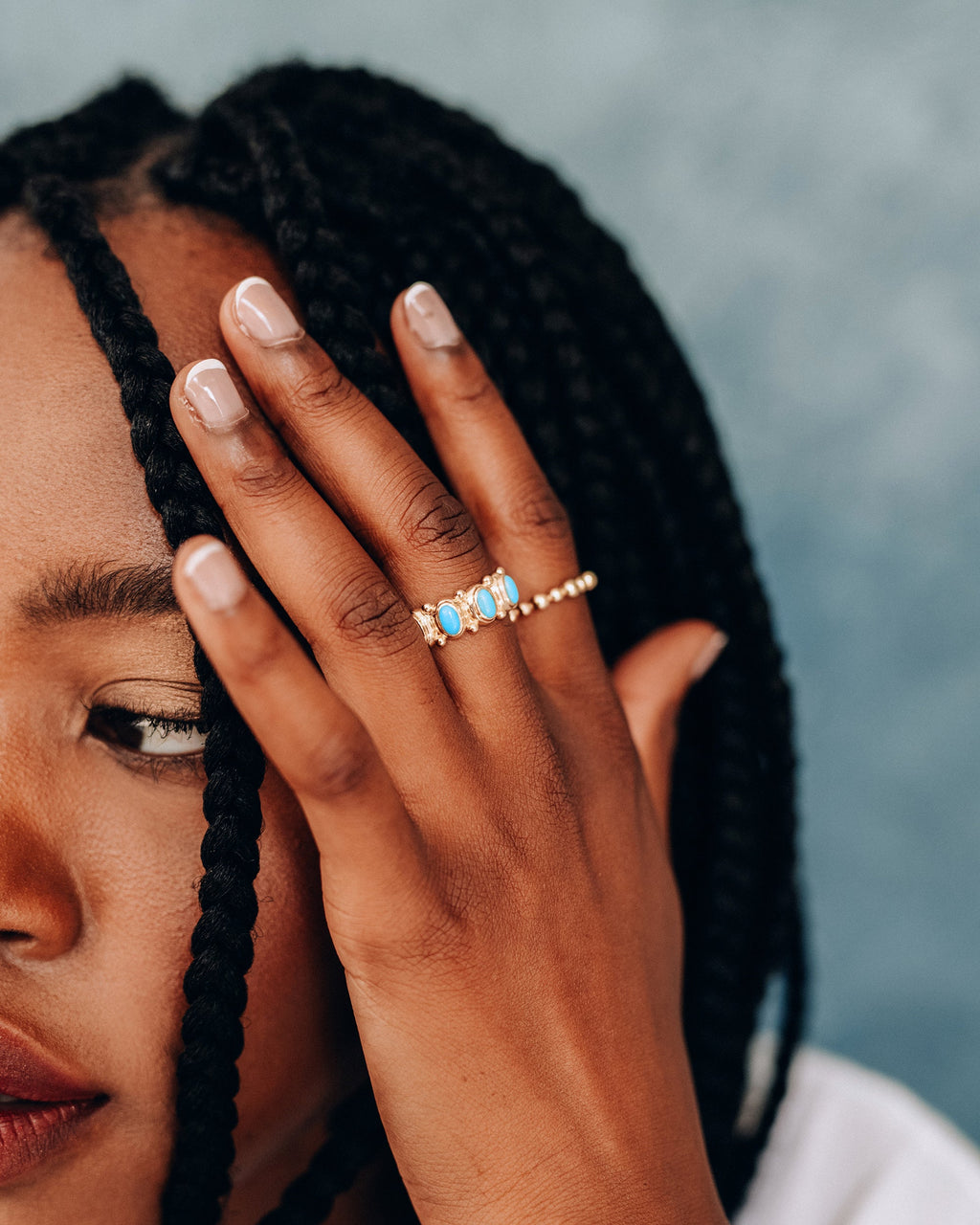 Turquoise Méditerranée Oval Arch Eternity Ring