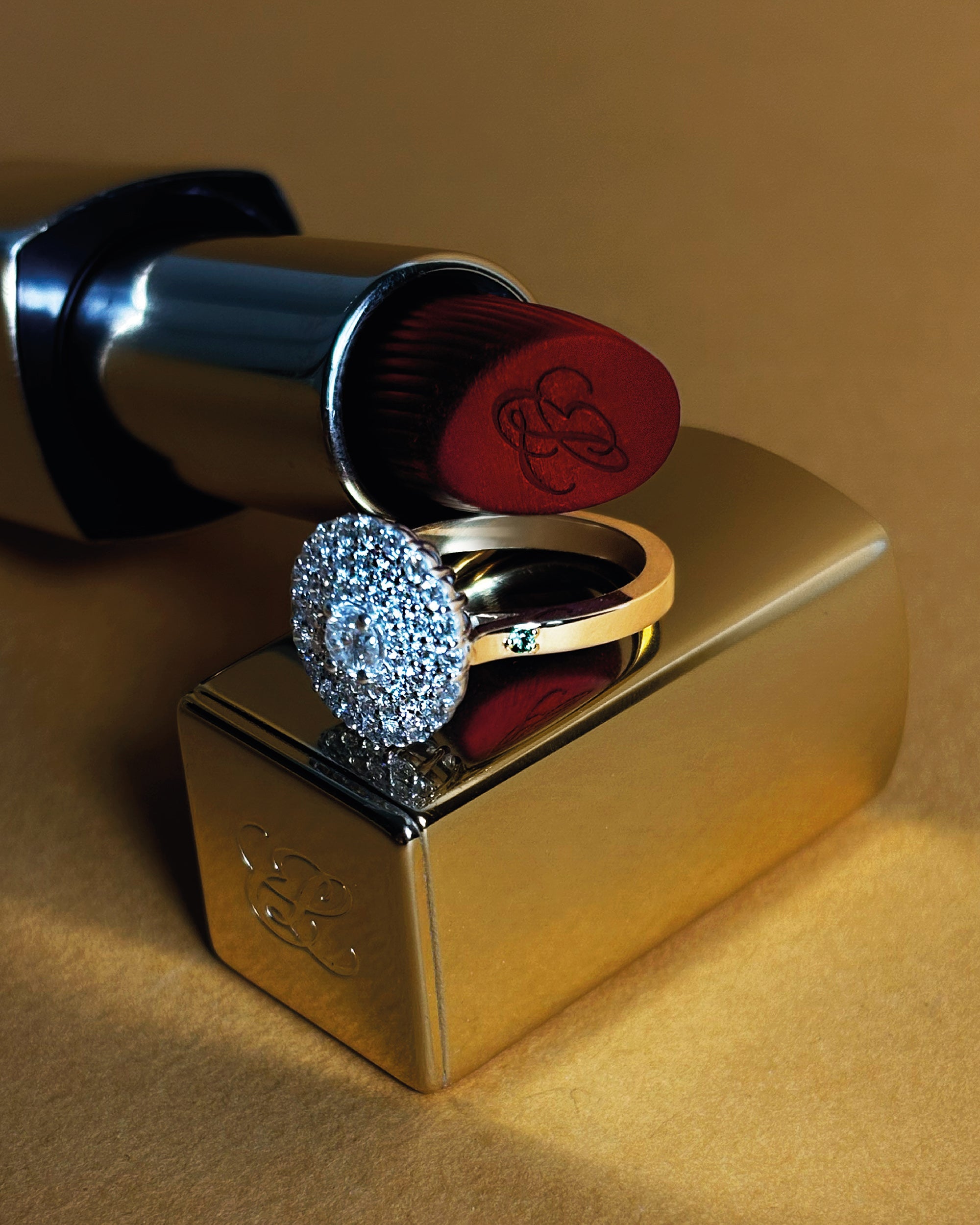Diamond & 18k Gold Fatima Ring