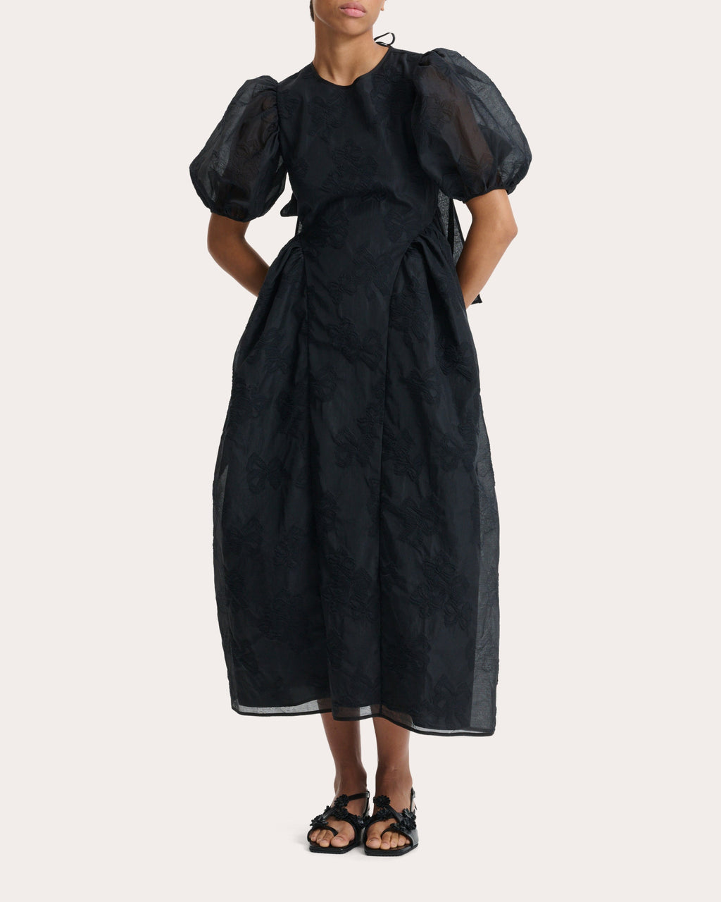 Ulani Papillon Matelassé Puff-Sleeve Dress