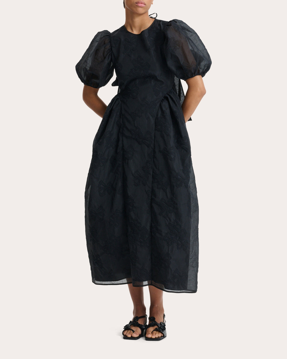 Ulani Papillon Matelassé Puff-Sleeve Dress