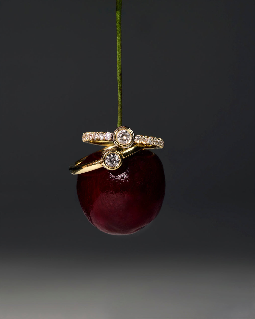 Diamond & 18k Gold Orbit Petite Ring