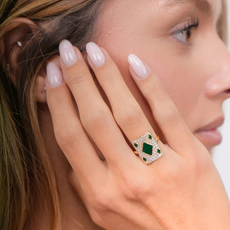 Diamond & 18k Gold Lucky Honneur Ring