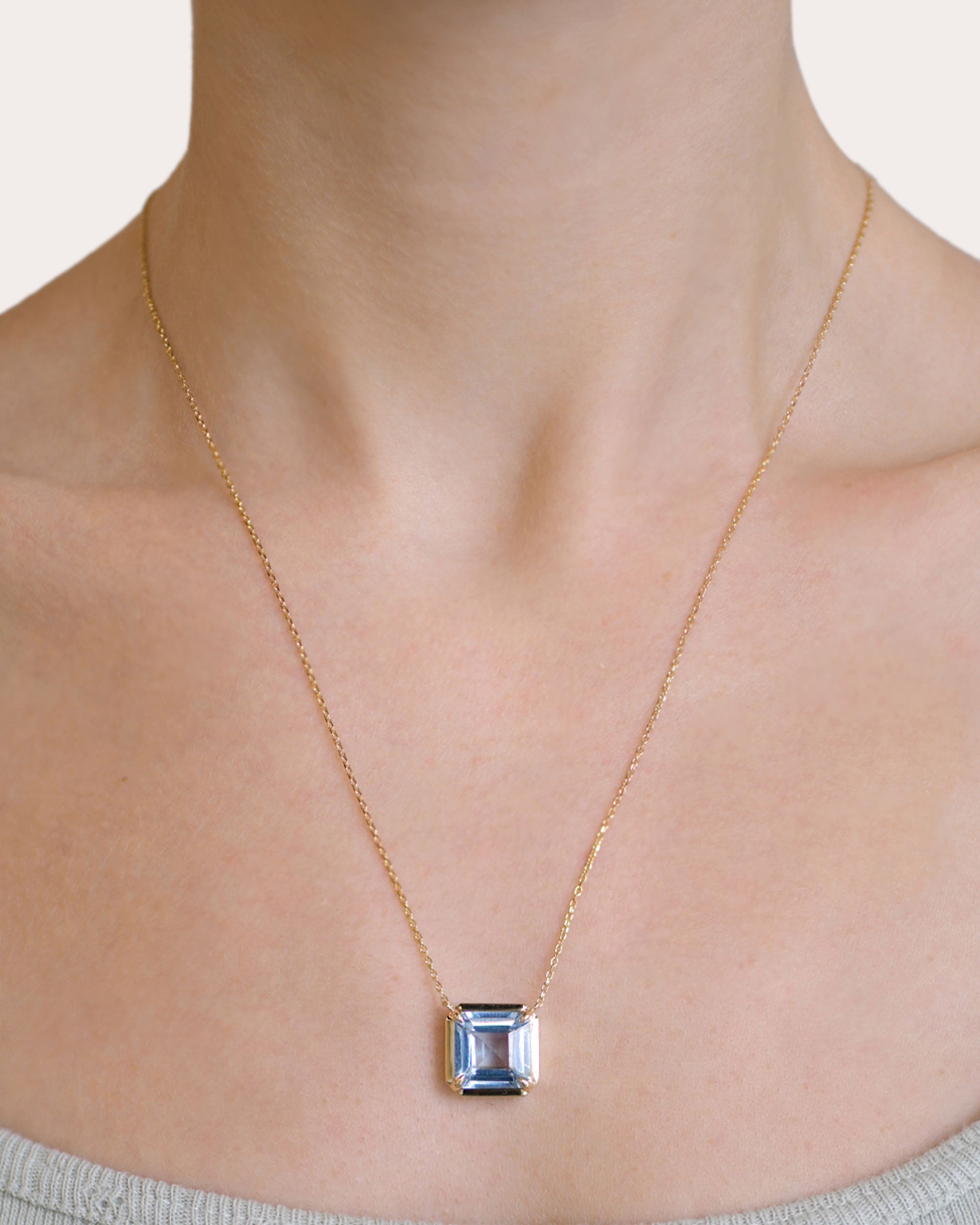 Aquamarine Cléo Carré Daniela Grande Pendant Necklace