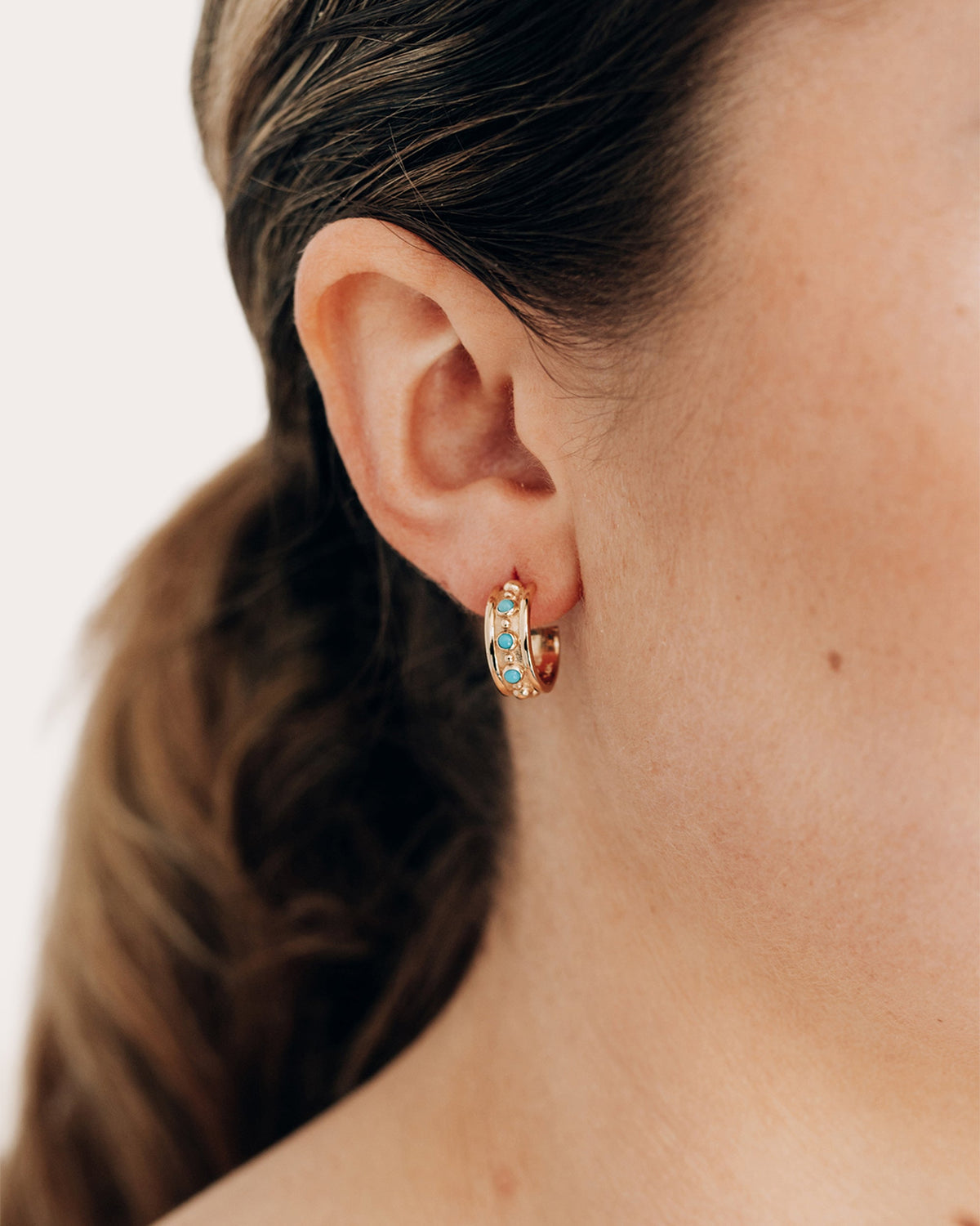 Turquoise Méditerranée Joanna Wide Hoop Earrings