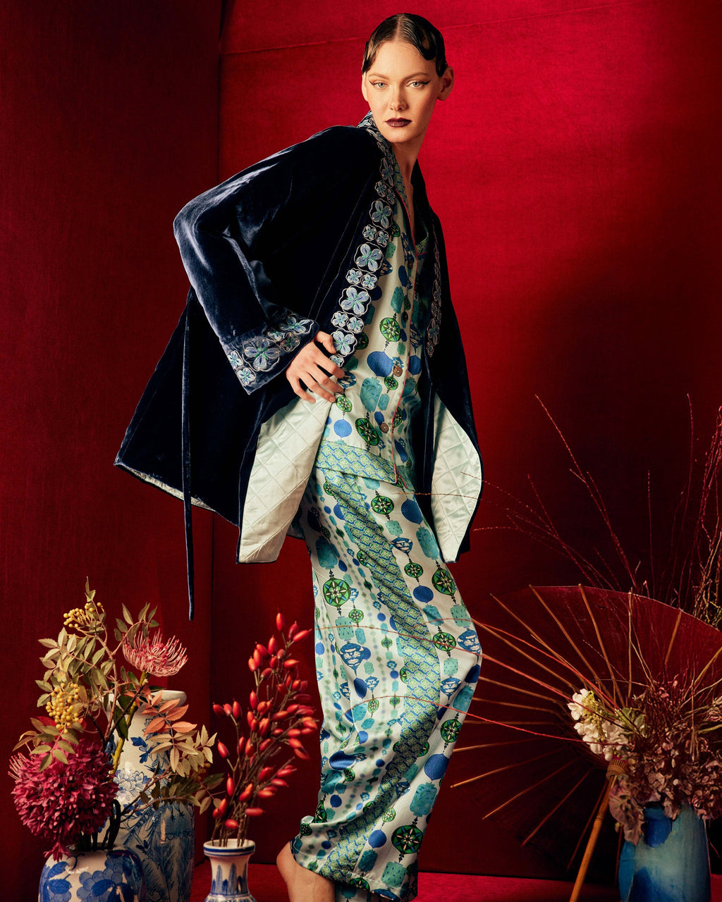 Hanten Embroidered Velvet Wrap Jacket