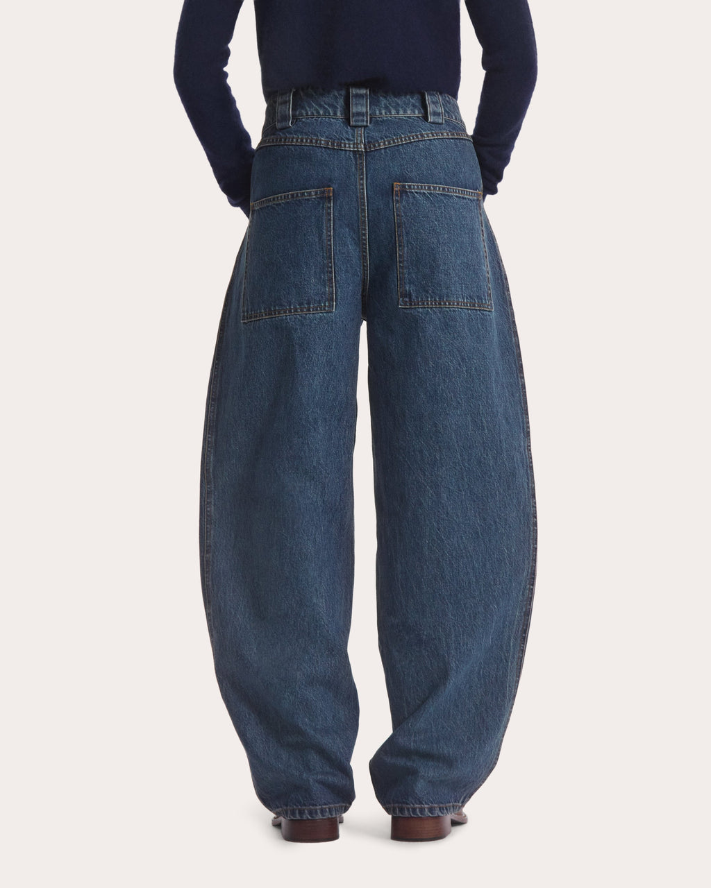 Patch Pocket Barrel Jeans