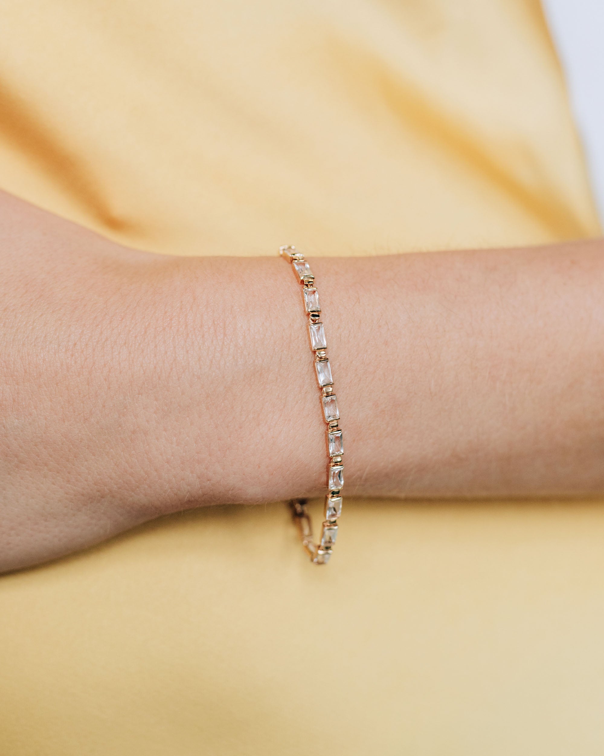 Topaz Cléo Carré Baguette Tennis Bracelet