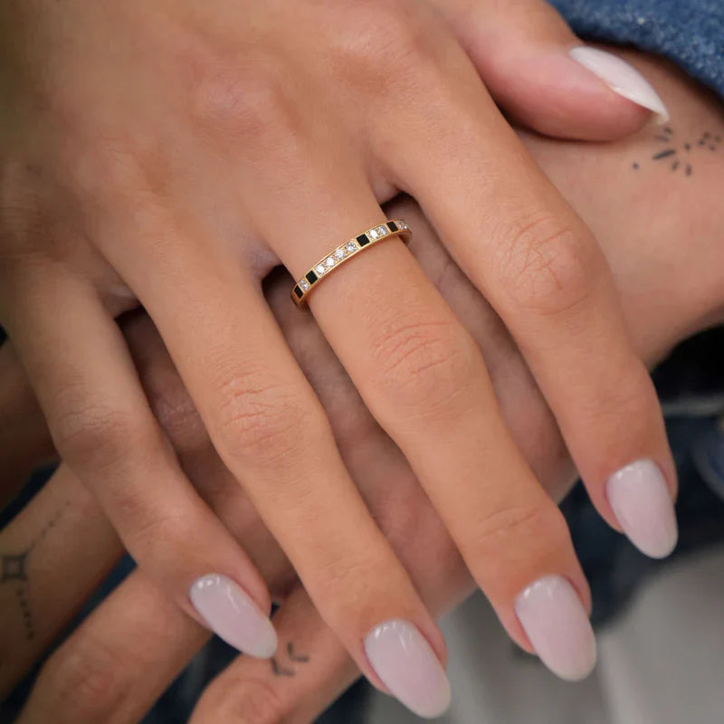 Diamond & 18k Gold Mirage Band Ring