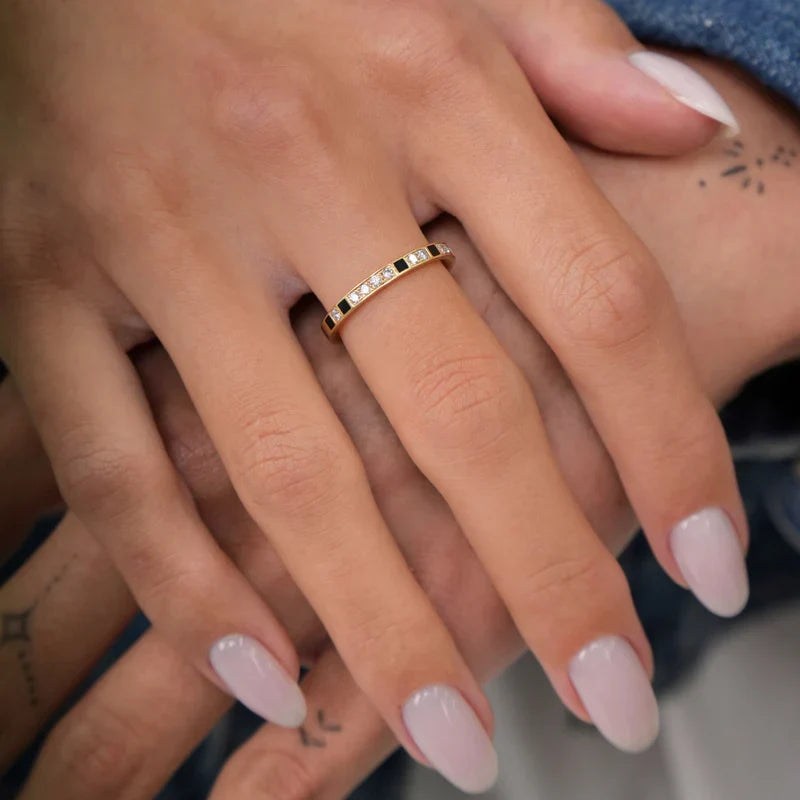 Diamond & 18k Gold Mystique Band Ring