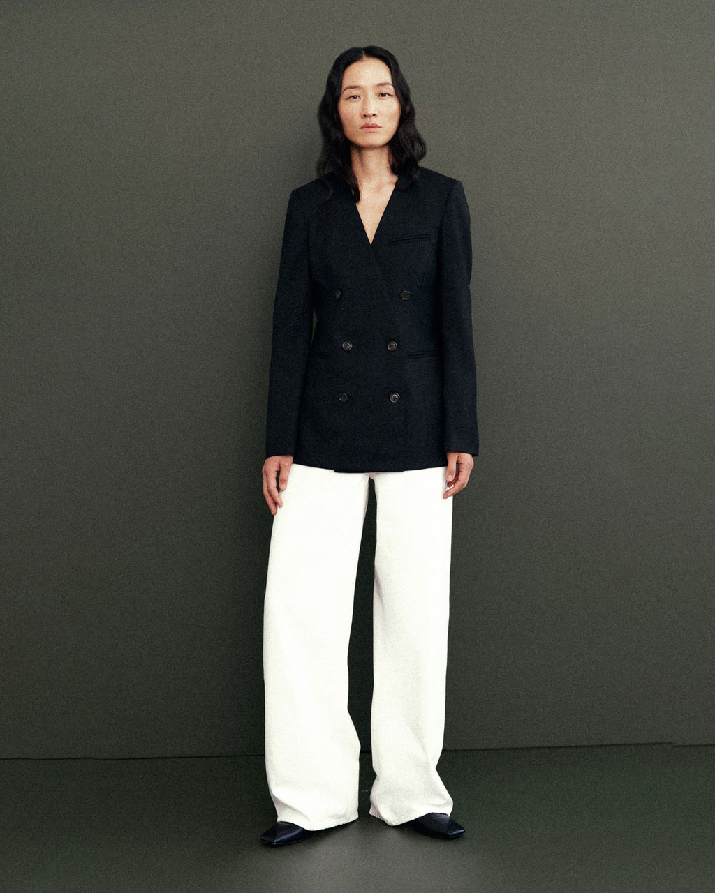 Heavy Wool Twill V-Neck Blazer