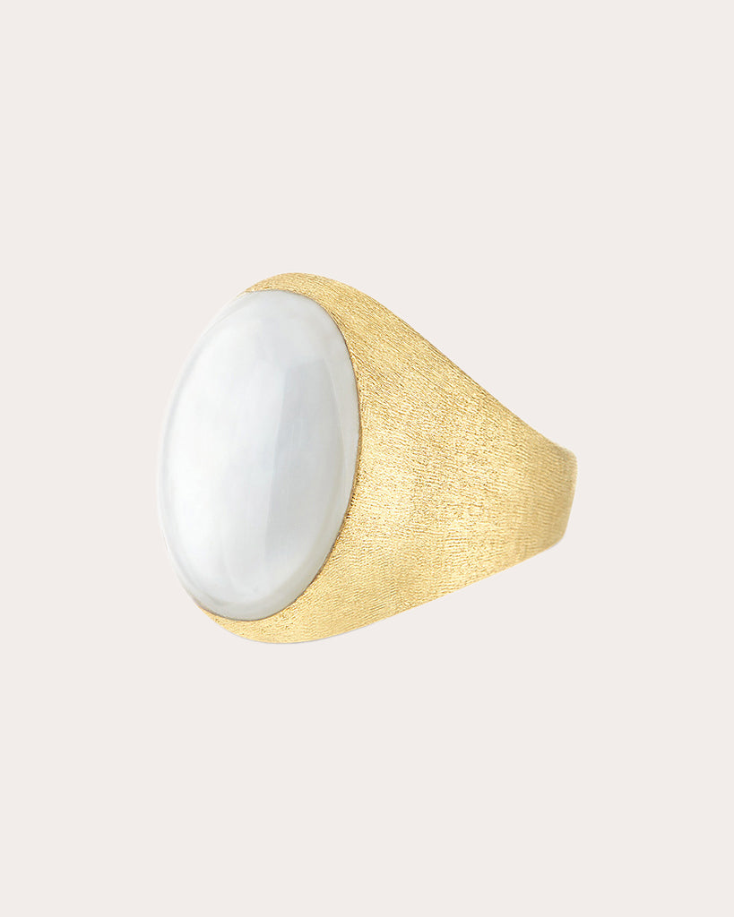 Mother of Pearl & 18k Gold Muse Dolce Vita Chevalier Ring
