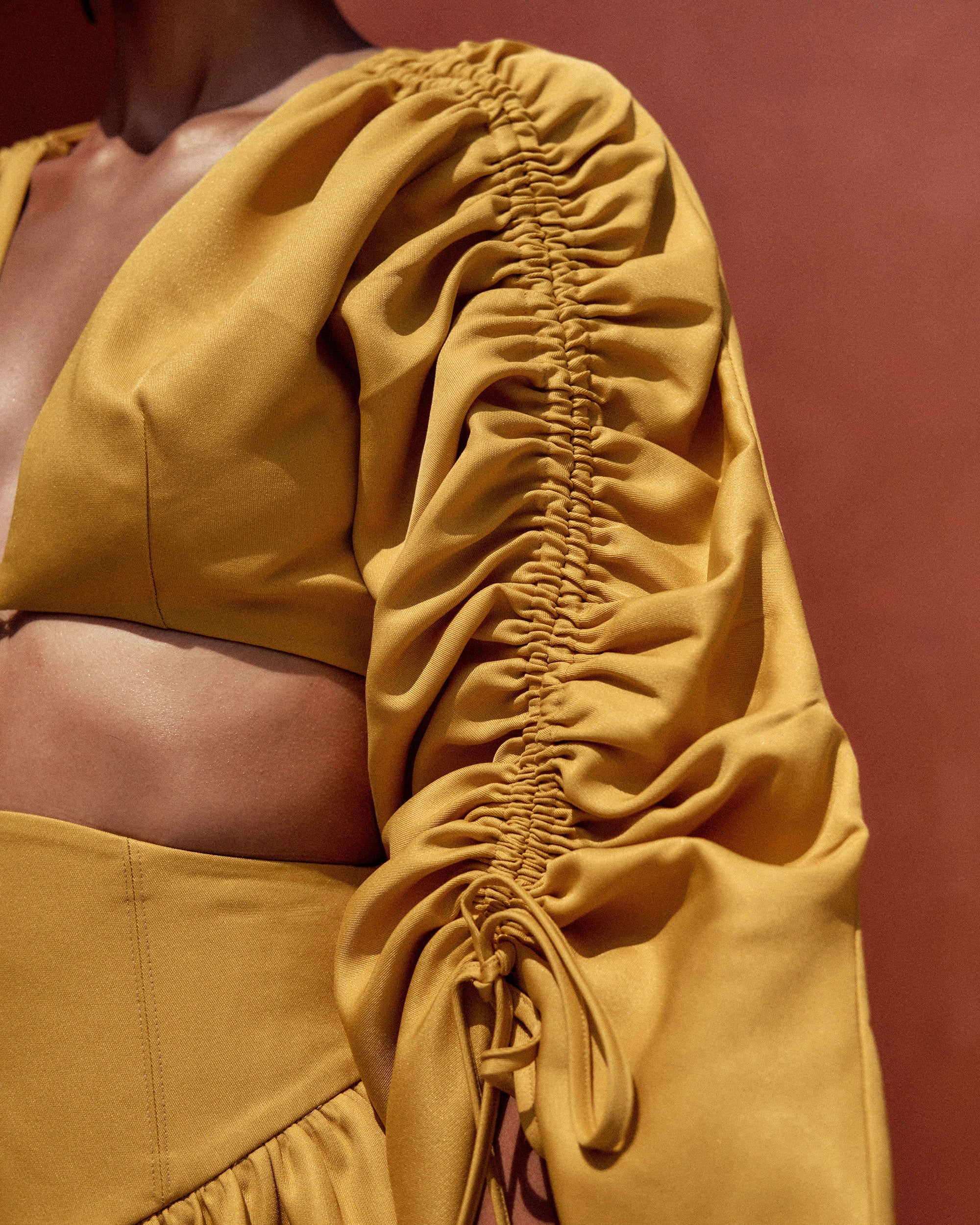 Inda Shirred Bubble-Sleeve Crop Top