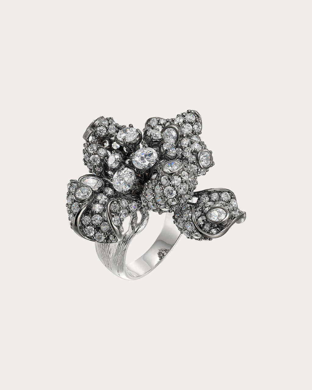Diamond Blackened Mini Bloomingdale Ring