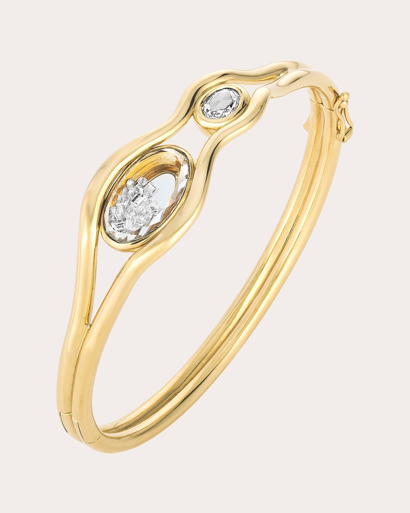 Diamond & 18k Gold Rastro Shaker Bangle