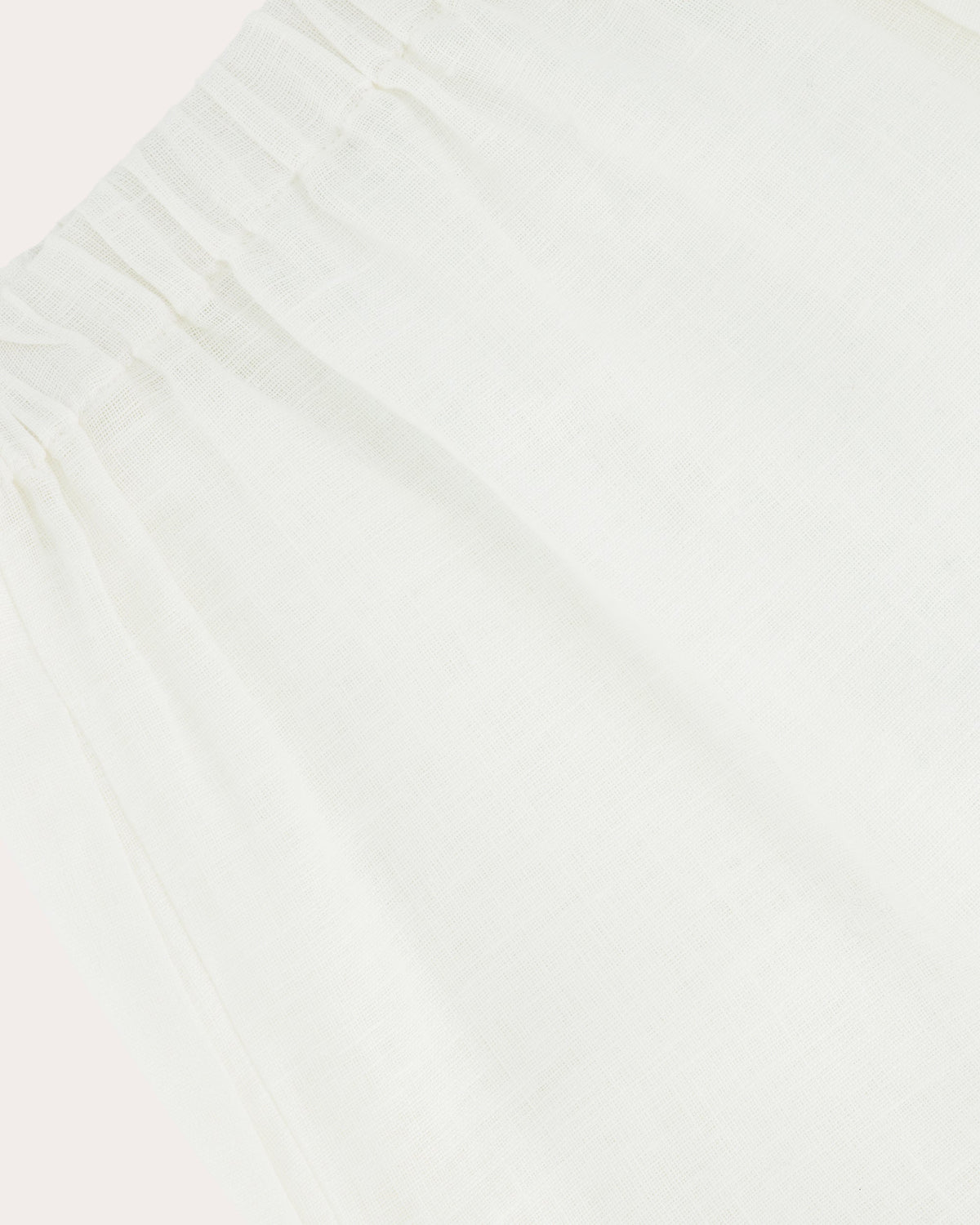 Belen Linen Pull-On Shorts