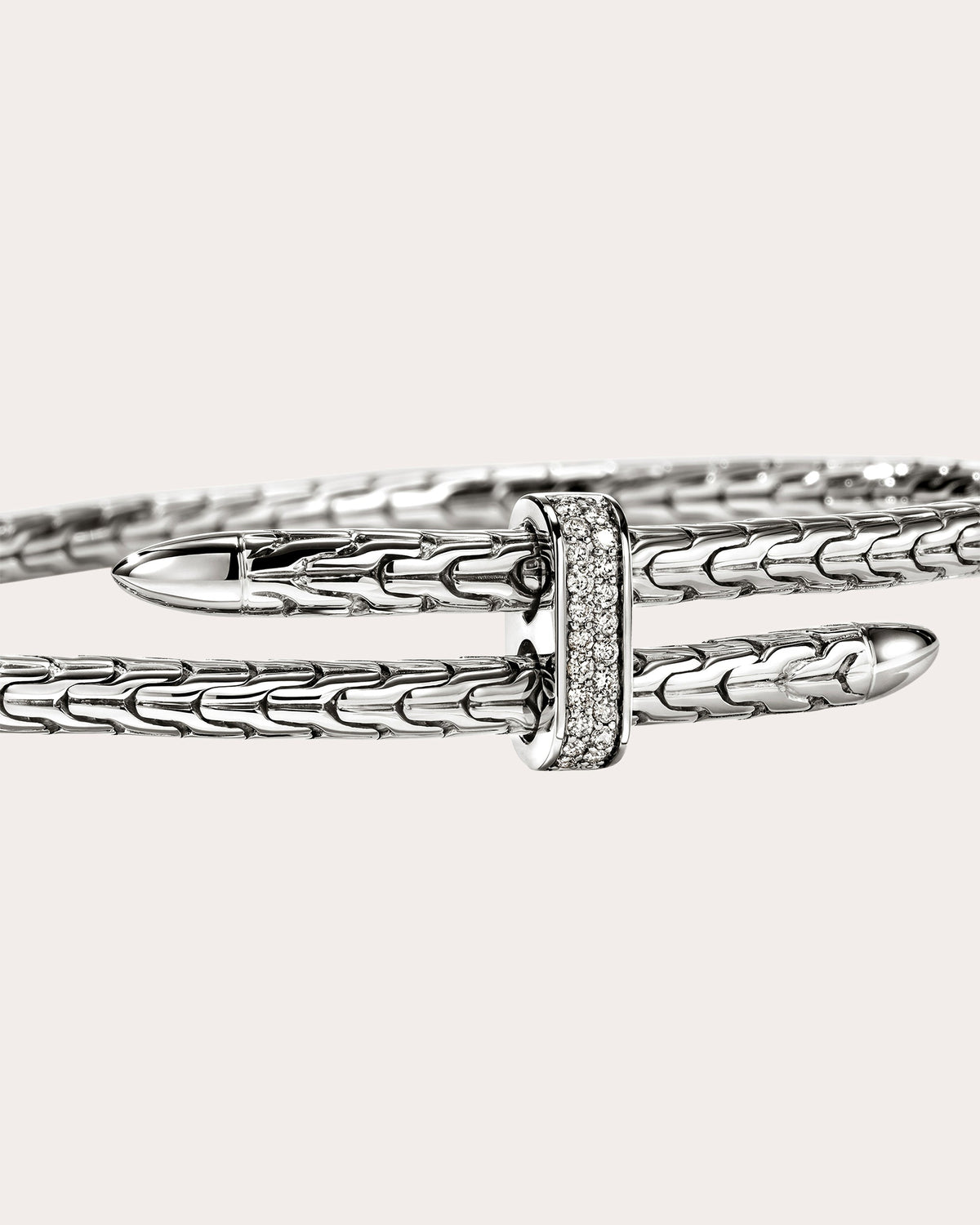 Diamond Spear Flex Cuff