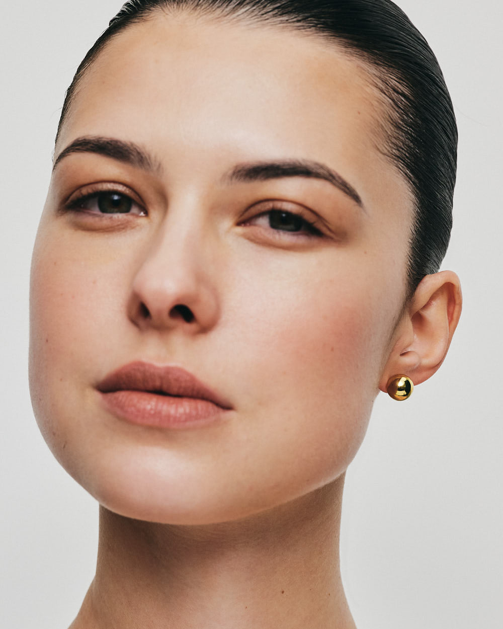 18k Gold Bold Orb Stud Earrings