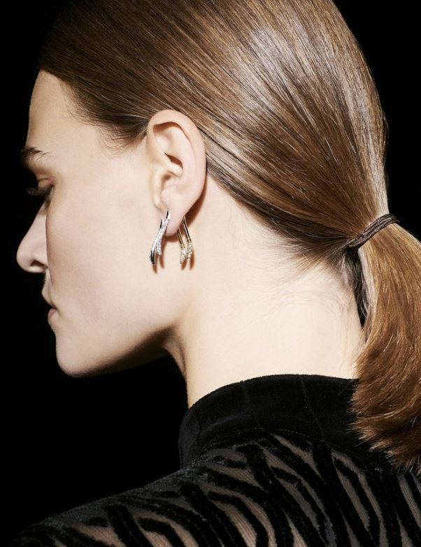 Diamond & 18k Gold Large Wishbone Ear Jacket