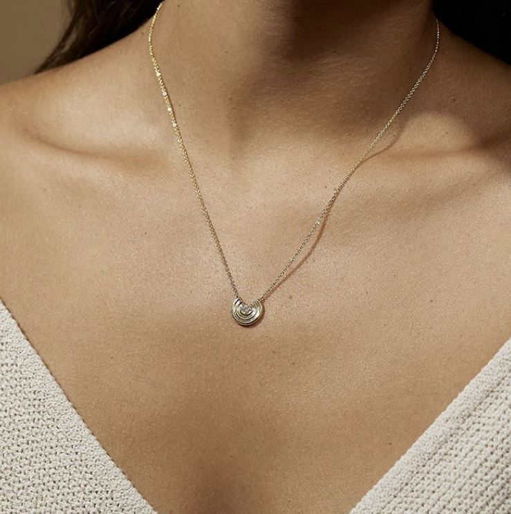 Diamond & 14k Gold Petite Revival Pendant Necklace