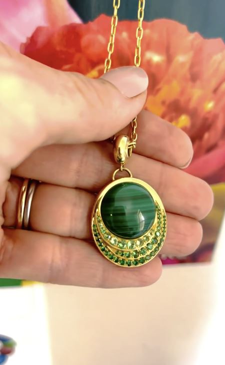 Malachite & Tsavorite Color Wave Pendant Necklace