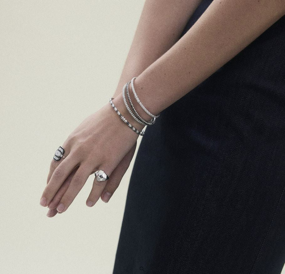 Diamond & 18k White Gold Reptile Bangle