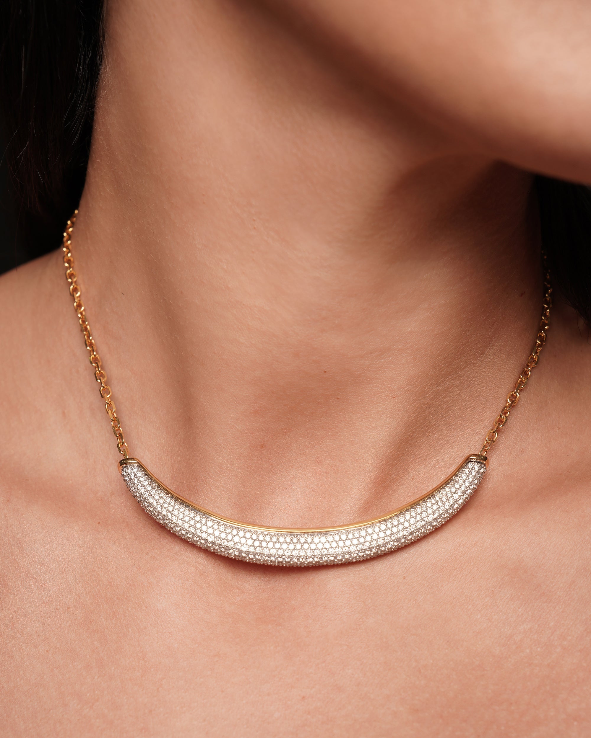 Diamond & 18k Gold Luna Pavé Bar Necklace