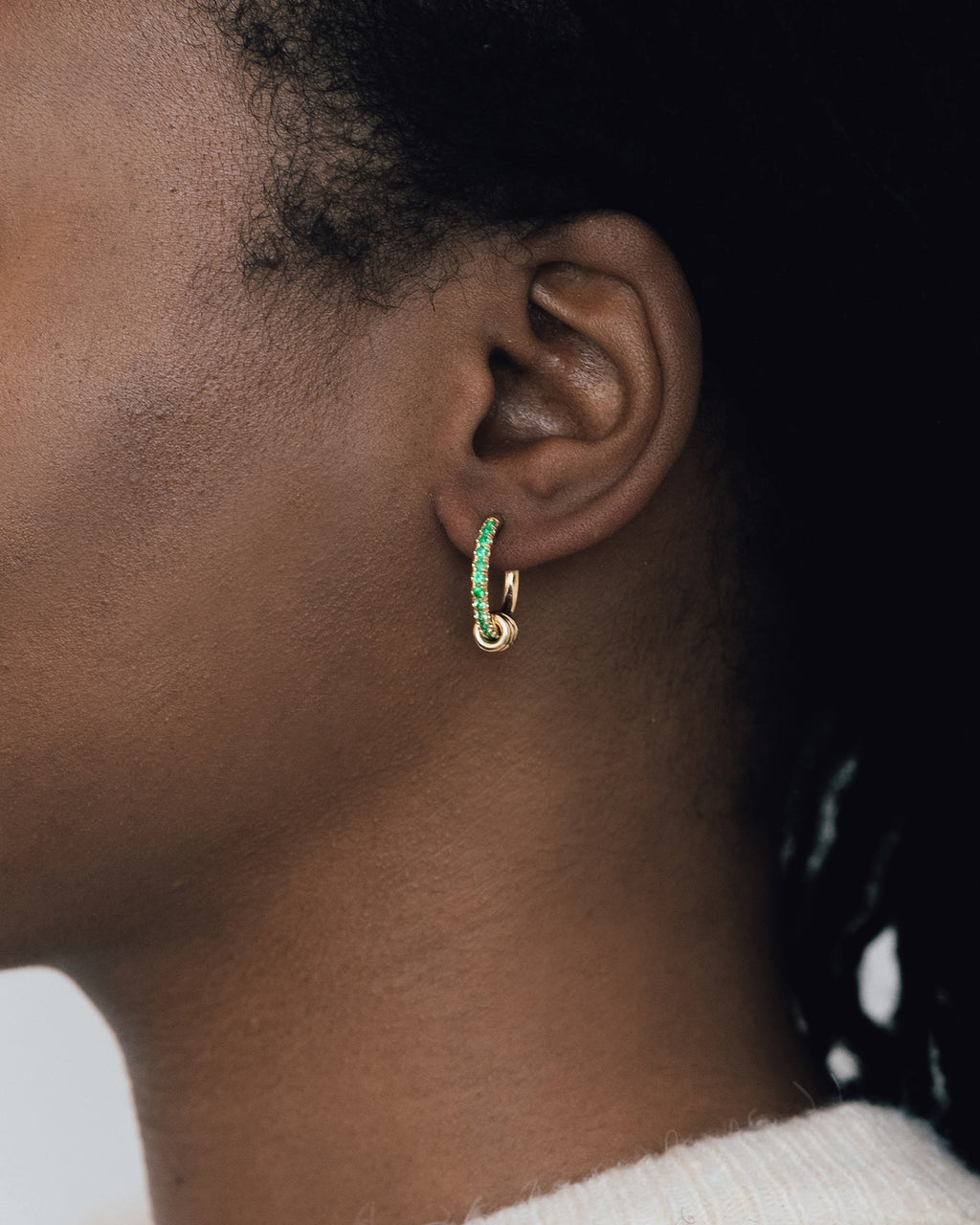 Emerald & 18k Gold Ara Hoop Earrings