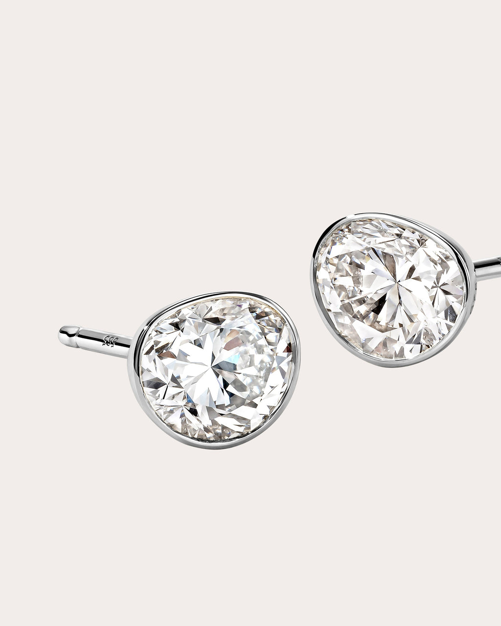 Diamond JH Lovestruck™ Stud Earrings