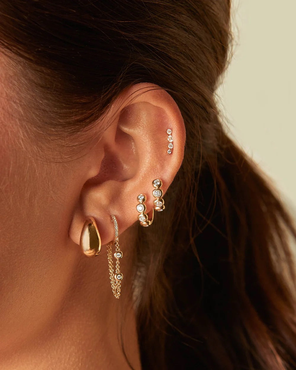 Diamond Pillow Chain Mini Huggie Earrings