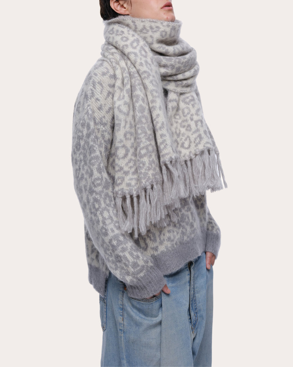 Cristobal Leopard Jacquard Cashmere Wool Fringed Scarf