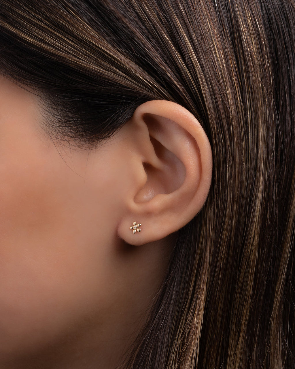 Diamond & 14k Gold Flower Stud Earrings