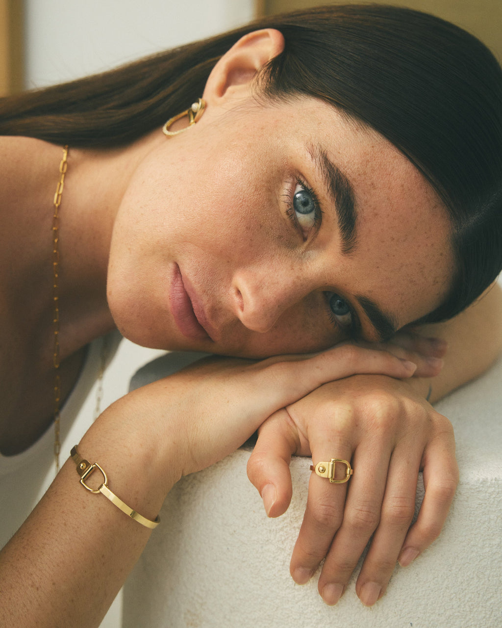 18k Gold Rivet Ring