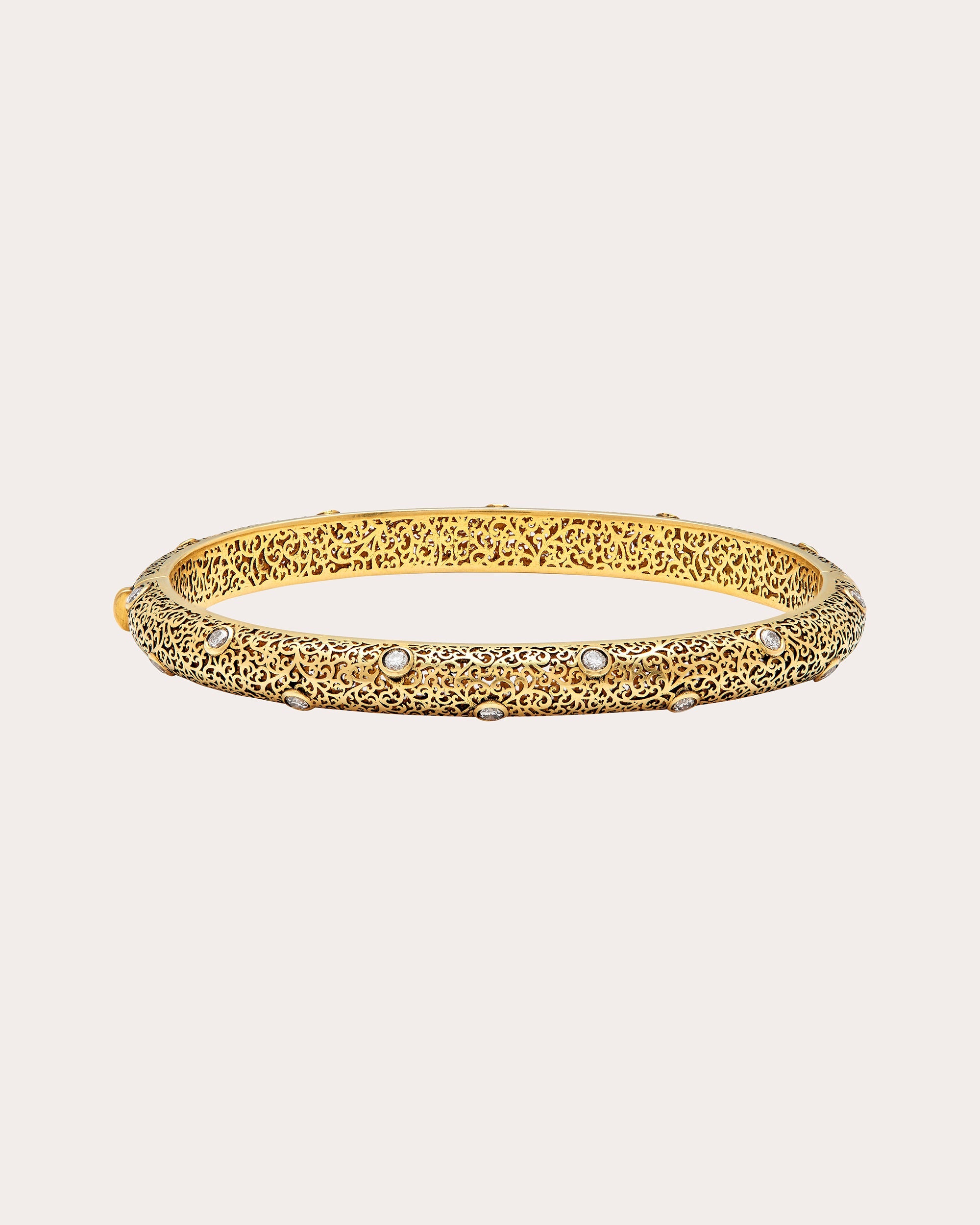 Jali 18K Gold Diamond Bangle