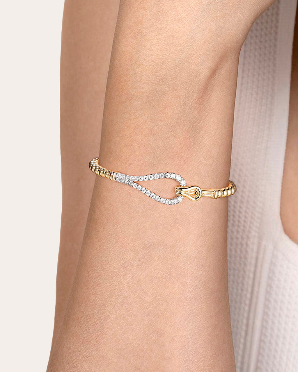 Diamond & Two-Tone Bujukan Stirrup Bangle