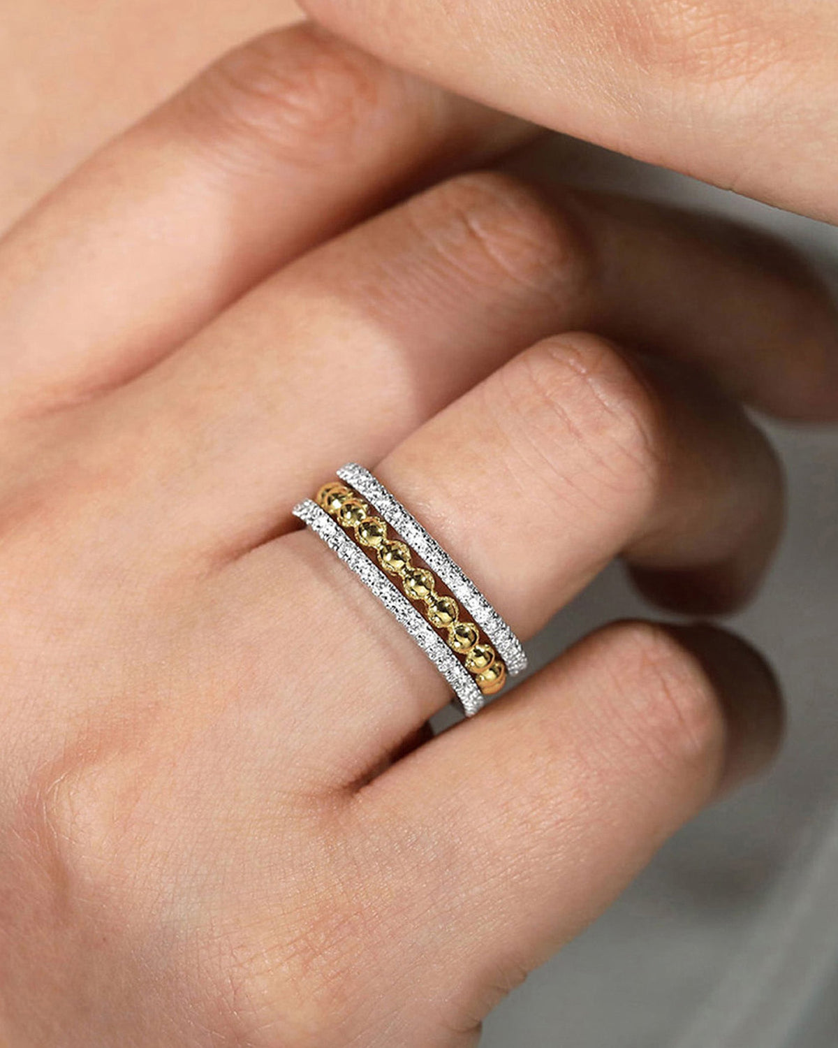 Diamond & Two-Tone Bujukan Wide Band Ring