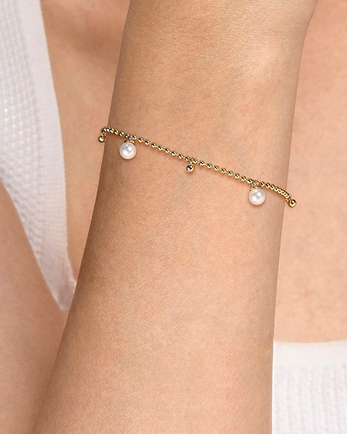 Pearl & 14k Gold Bujukan Droplet Bracelet