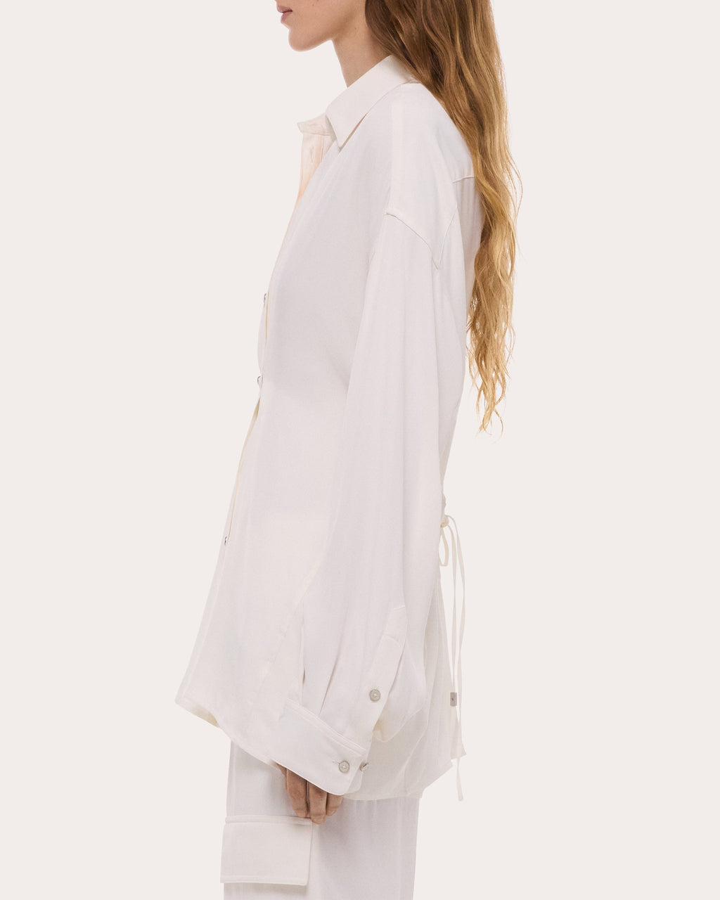 Lightweight Twill Cinched Shirt