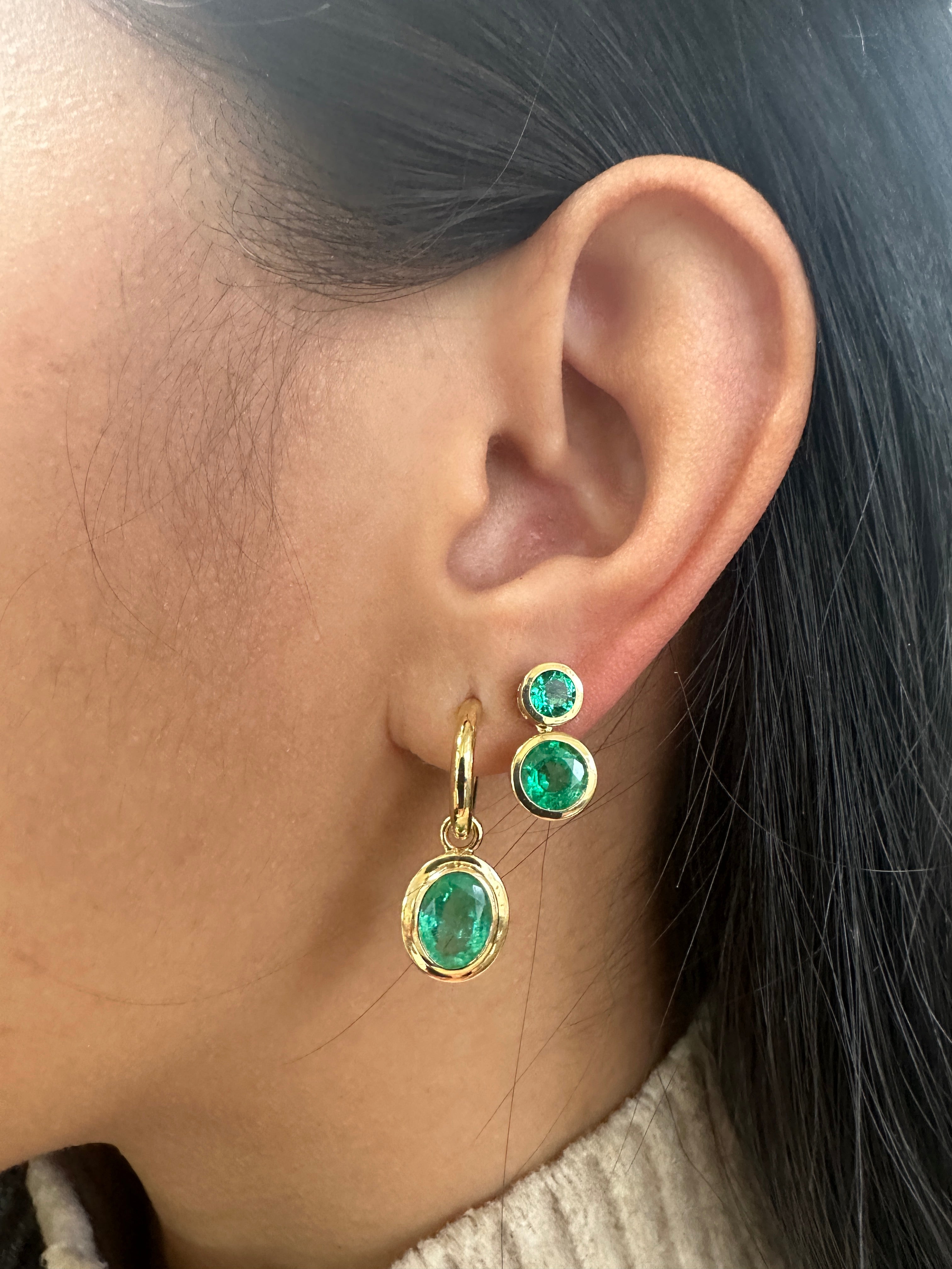 Limited Edition Faceted Oval Emerald Earrings with Small Hoop in 18K Yellow Gold