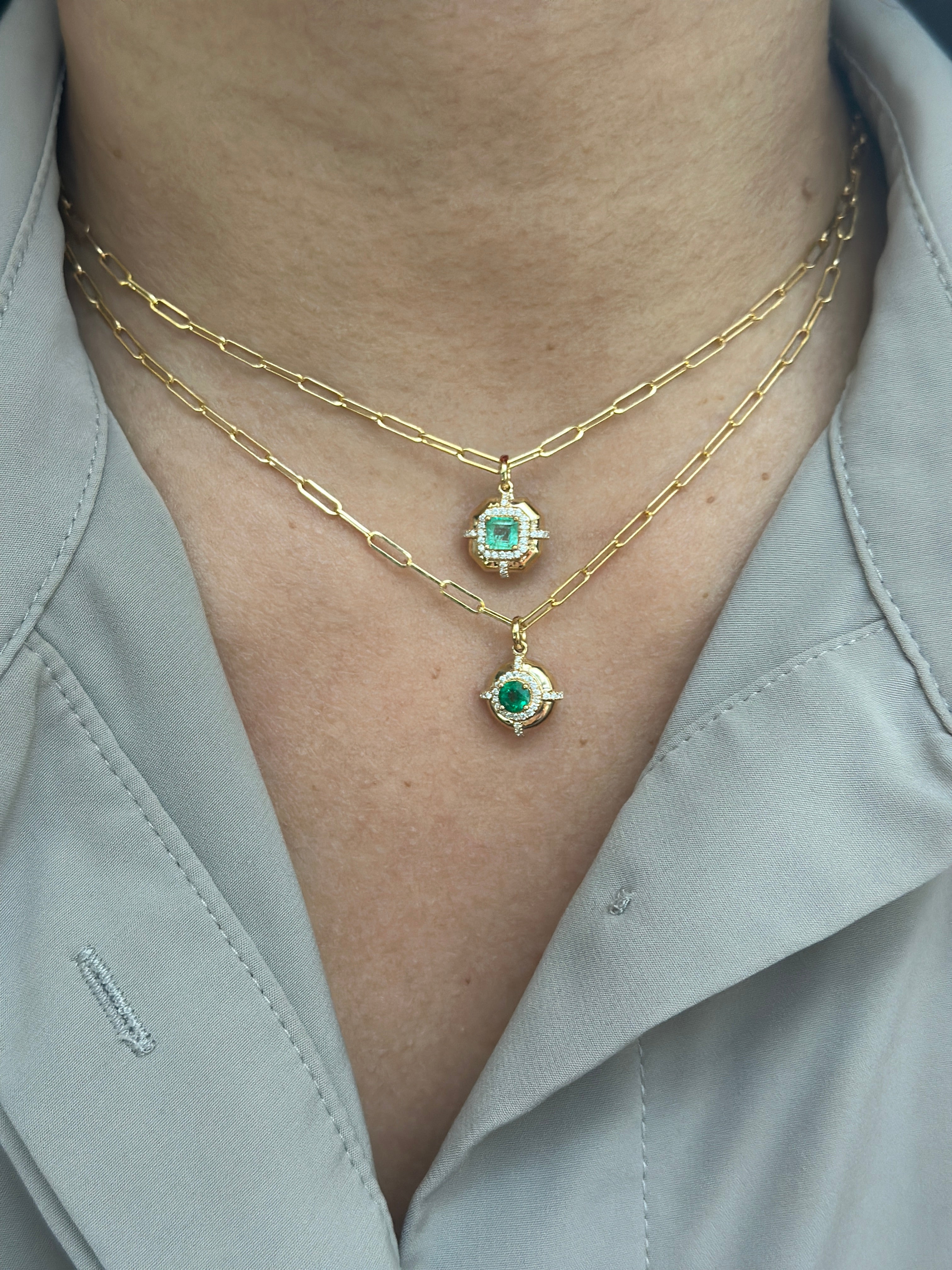 G-Classics Round Emerald Medallion Pendant with Diamonds in 18K Yellow Gold