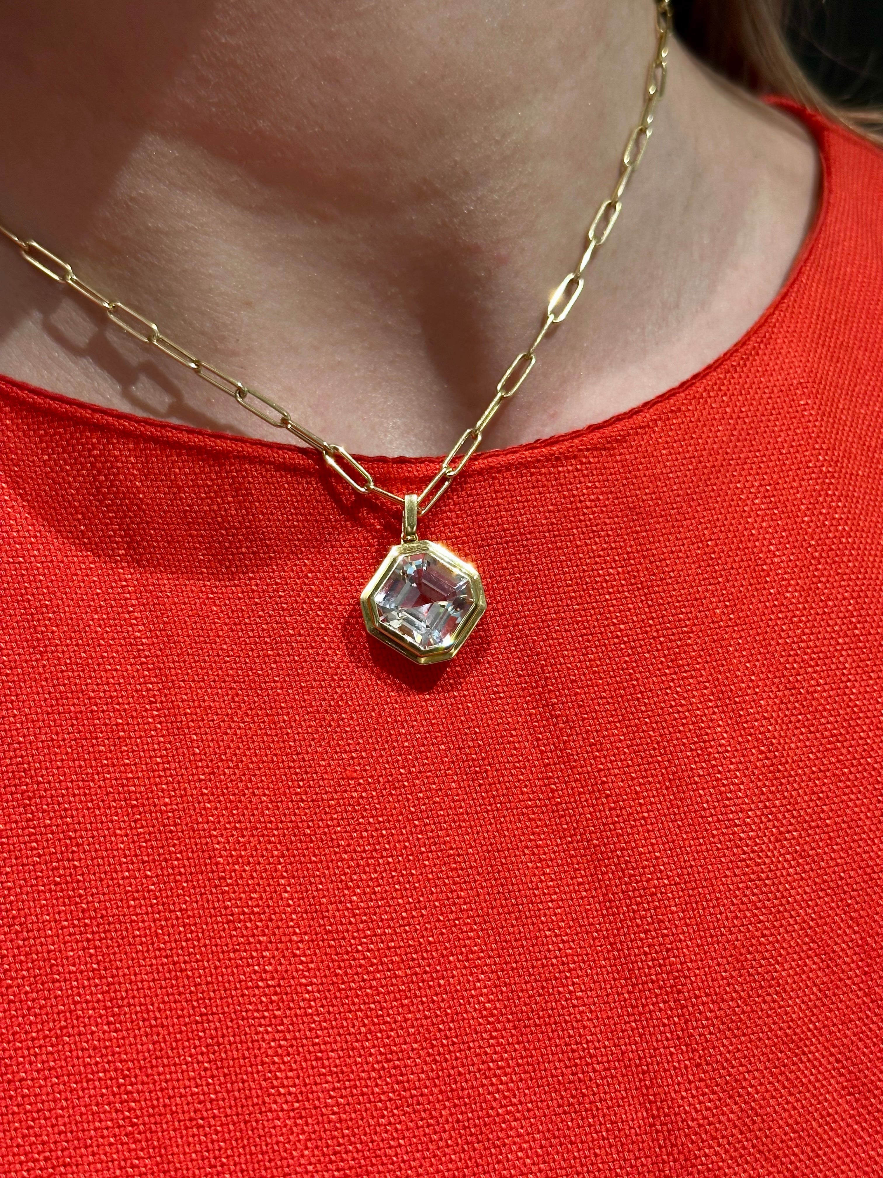 Manhattan Rock Crystal Asscher Cut Pendant in 18K Yellow Gold