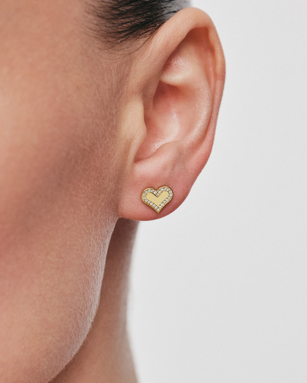 Diamond Outline Heart Stud Earrings