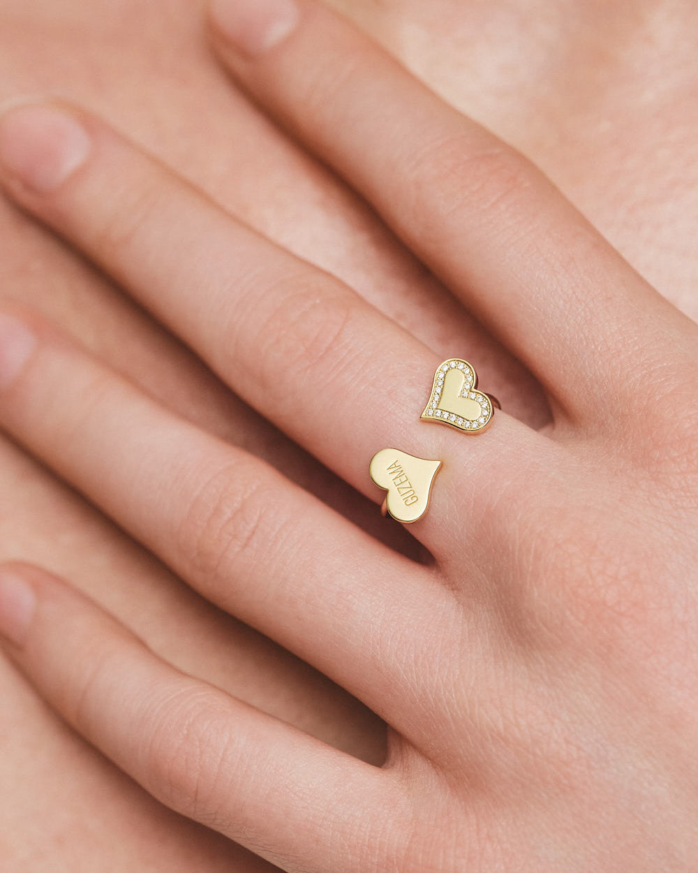 Diamond Outline Duo Heart Ring