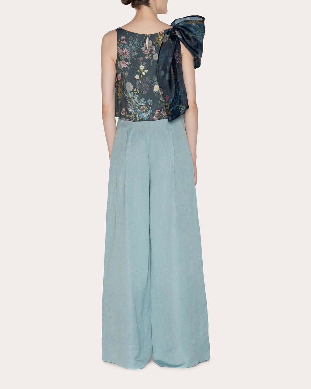 Timeless Linen Pleated Wide-Leg Pants