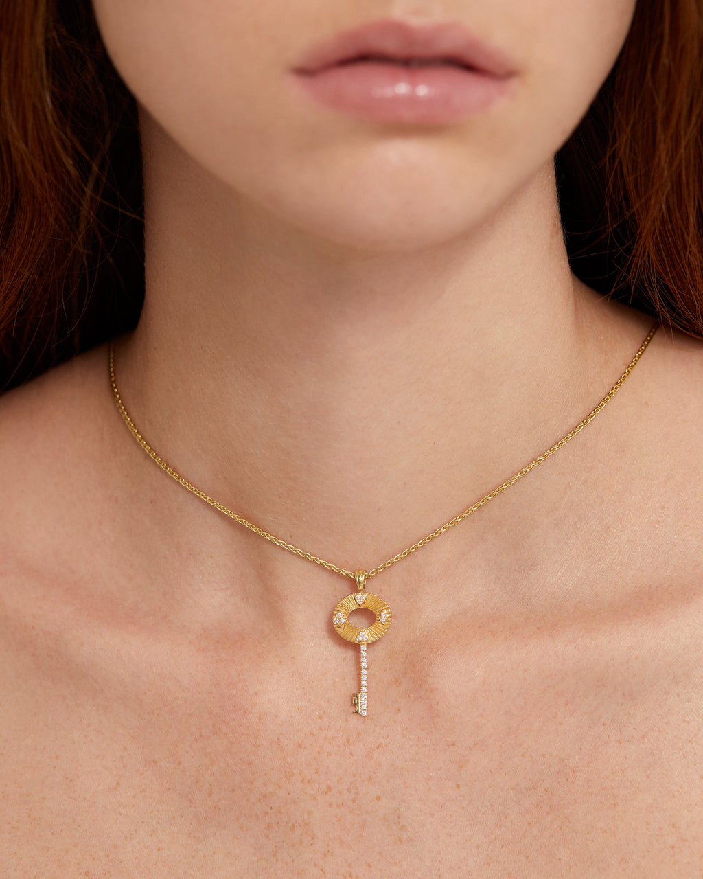 Diamond & 18k Gold Pouvoir Pendant Necklace