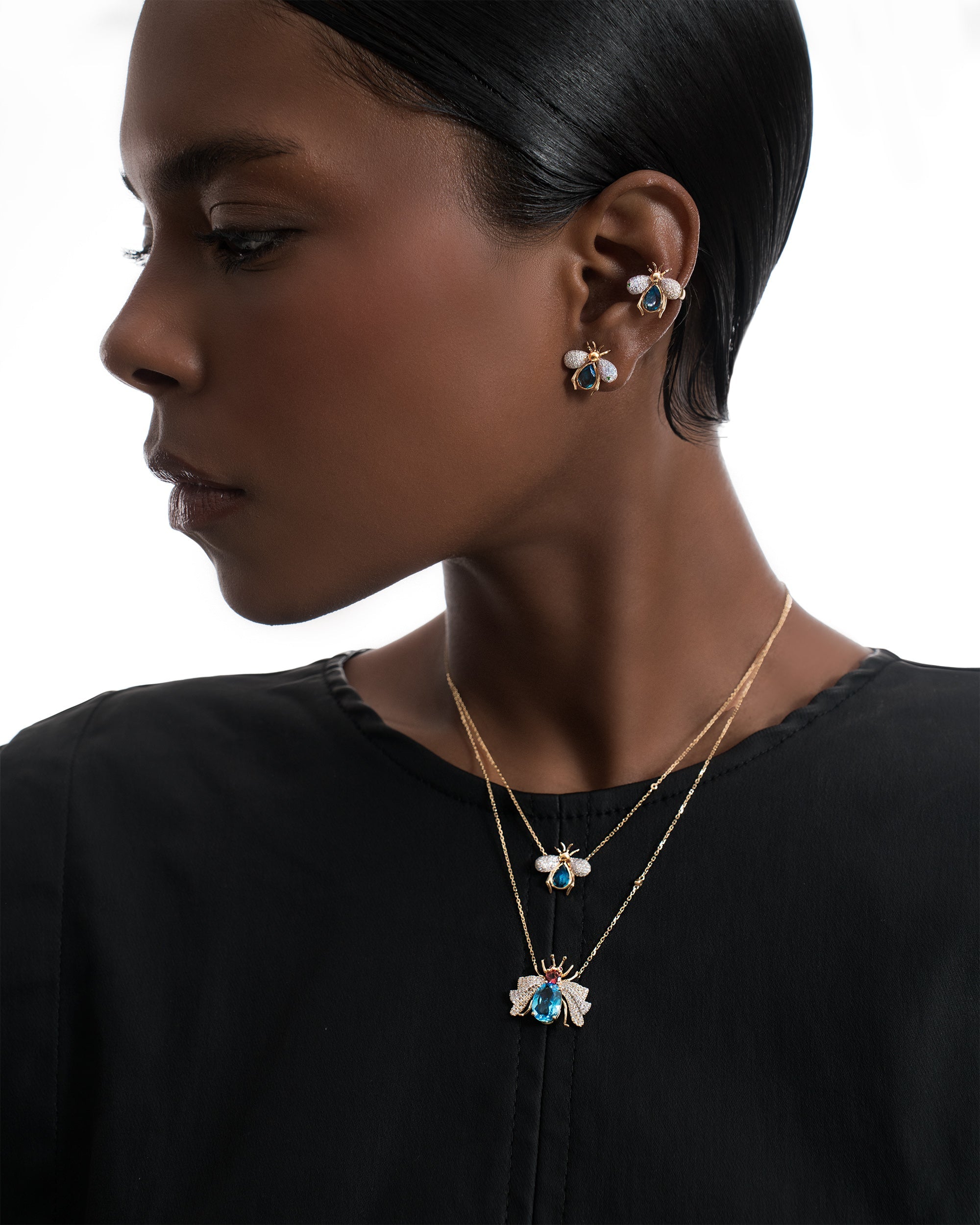 Diamond & Blue Topaz Abeja Real Pendant Necklace