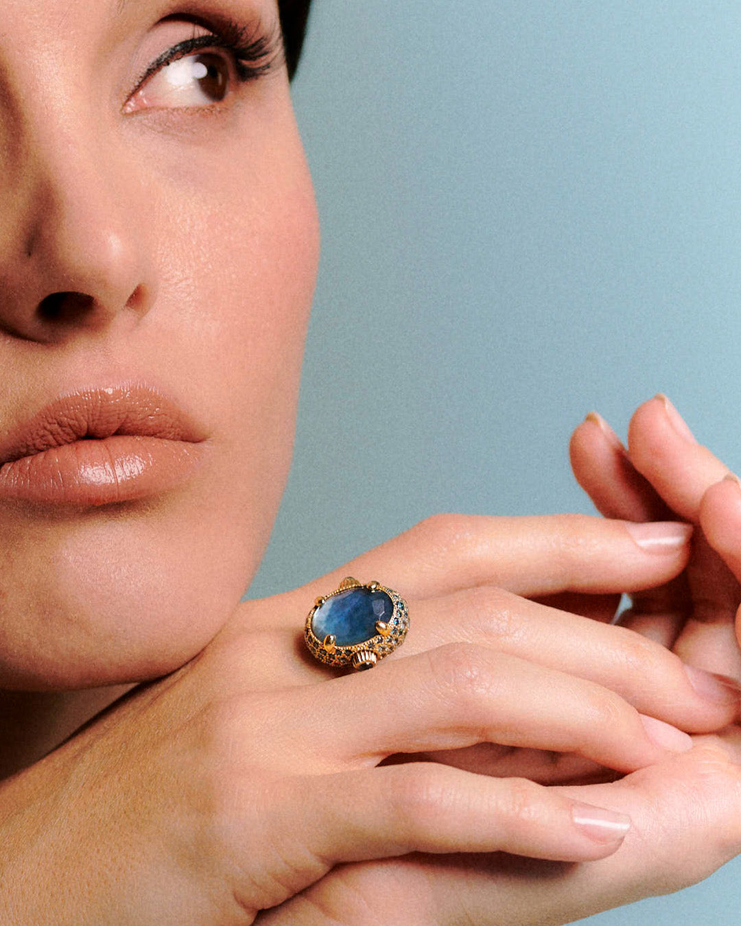 Green Sapphire & Blue Topaz 18k Gold Reversible Ring