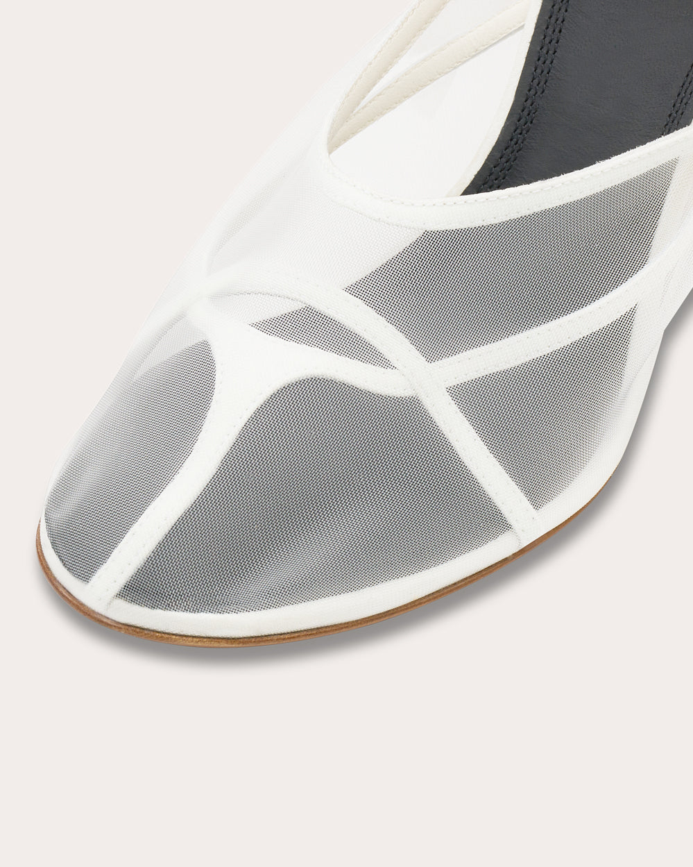 Pherka 80 Mesh Mule
