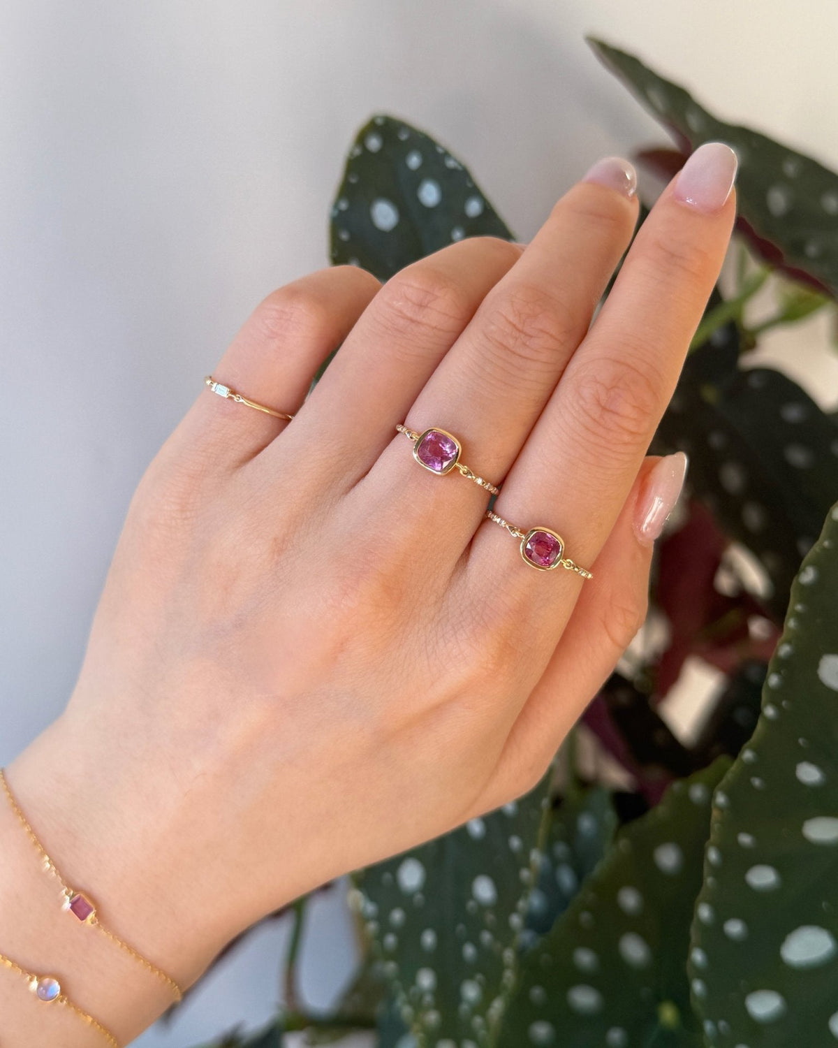 Diamond & Raspberry Spinel Petite Circle Ring